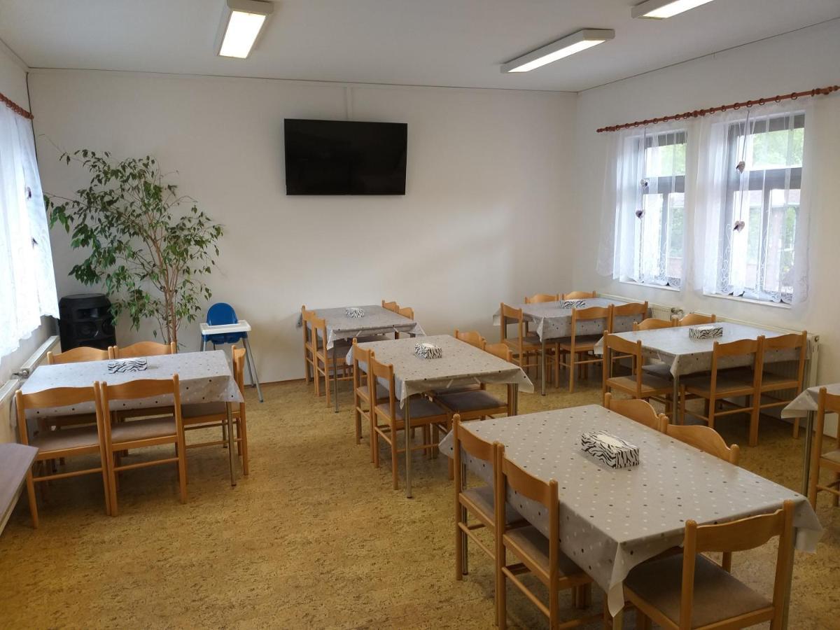 U Pohody Hotel Kovarska ภายนอก รูปภาพ