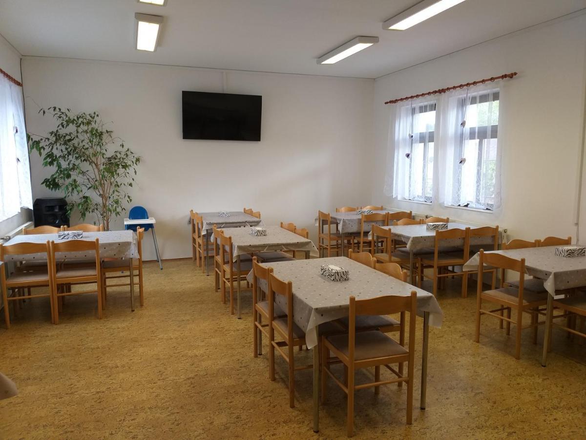 U Pohody Hotel Kovarska ภายนอก รูปภาพ