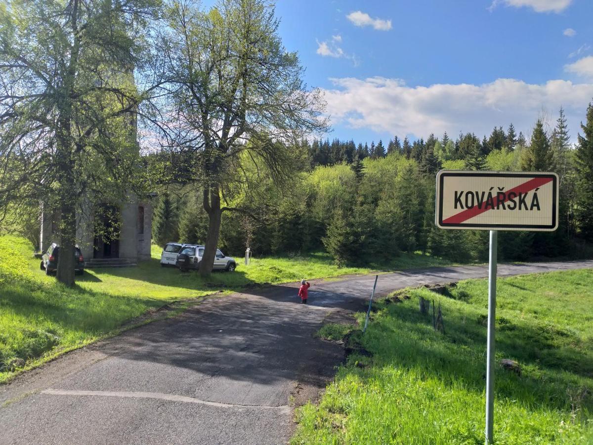 U Pohody Hotel Kovarska ภายนอก รูปภาพ