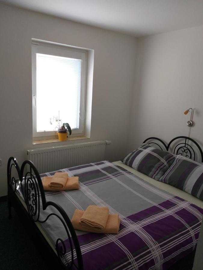 U Pohody Hotel Kovarska ภายนอก รูปภาพ