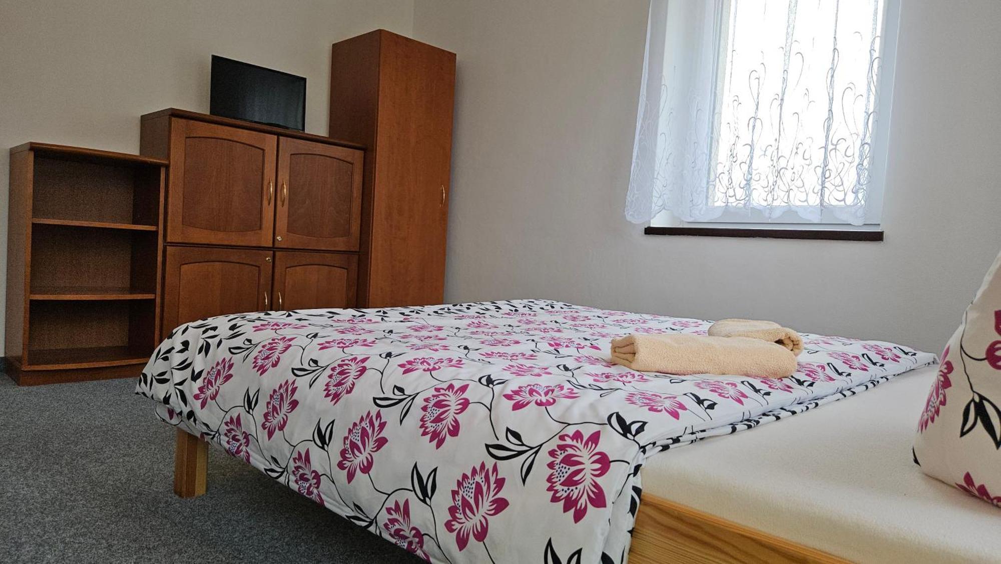 U Pohody Hotel Kovarska ภายนอก รูปภาพ